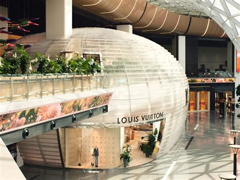 doha louis vuitton lounge|louis vuitton doha airport.